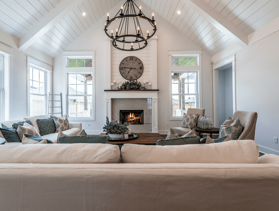 Shiplap ceiling, Shiplap fireplace